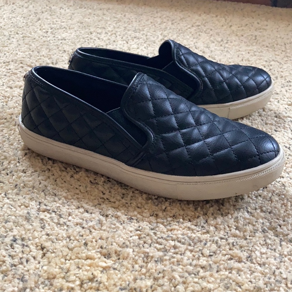 Black Steve Madden quilted slip on sneakers